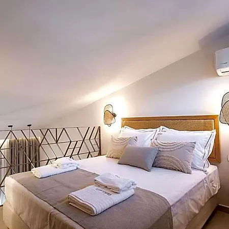 Quintessina Luxury 4* 리메나스